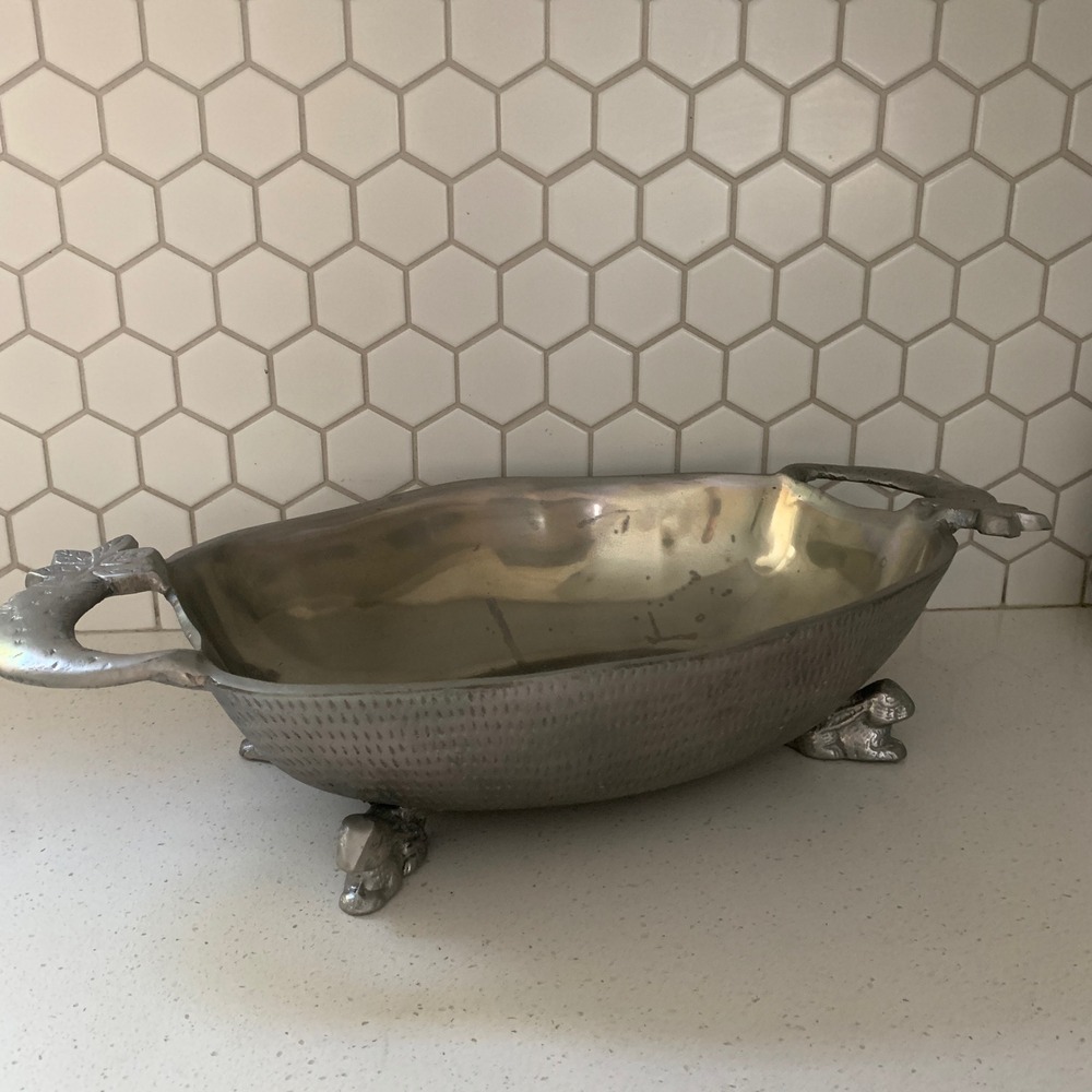 Arthur Court Pewter Rabbit Footed Serving Bowl Carrot Handles 18.5 Inch Easter - Picture 3 of 12